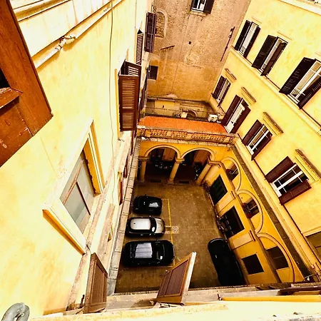 Loft Largo Argentina Rome